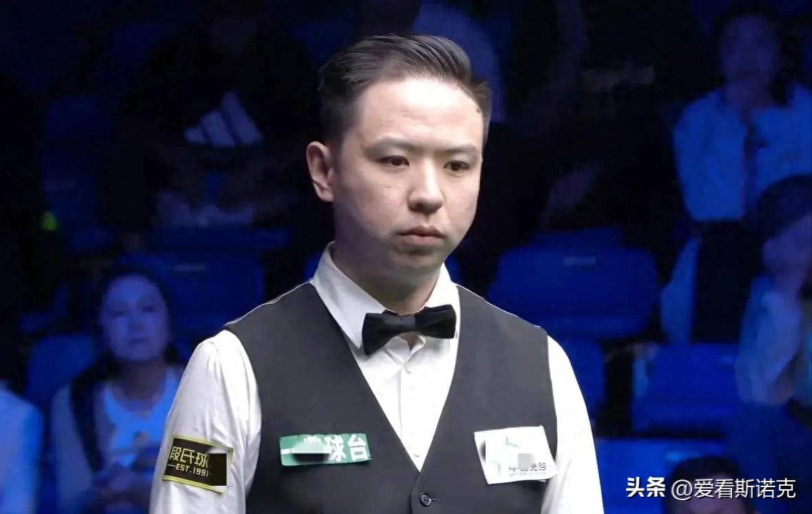 位足坛英雄 位足坛英雄