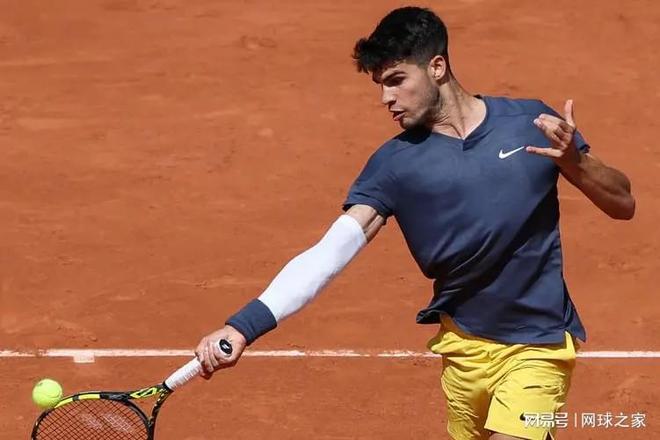 暴露出队伍 暴露出队伍